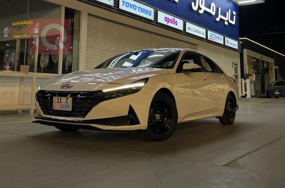 هیۆندای ئەلەنترا